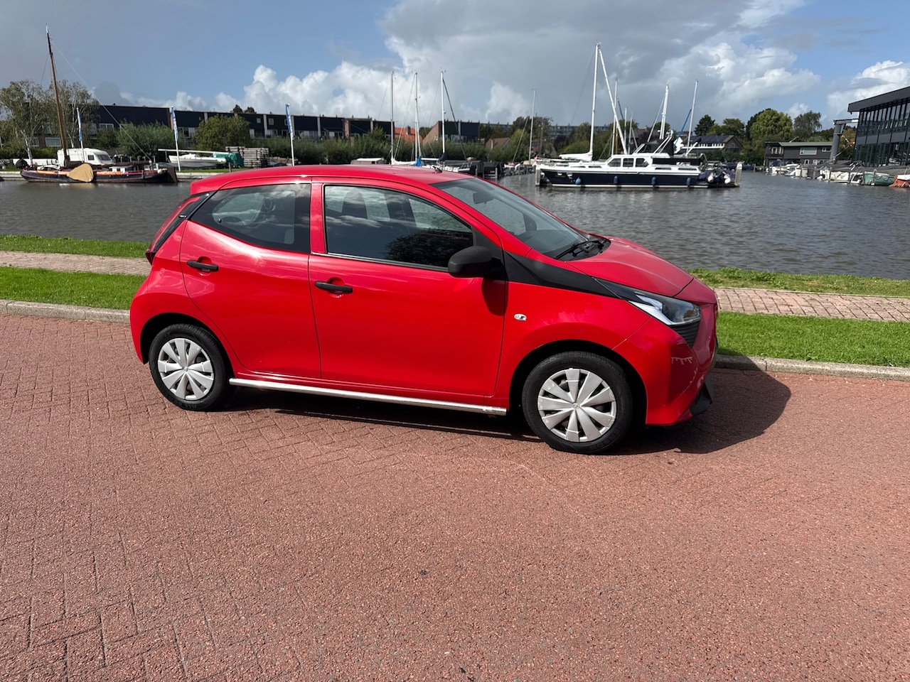 Toyota Aygo - 1.0 VVT-i x-fun 1.0 VVT-i x-fun - AutoWereld.nl