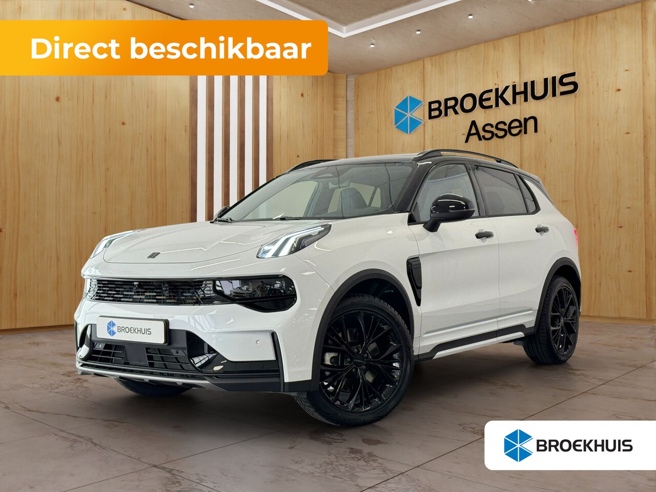 Lynk & Co 01 - More | Panoramadak | 360 camera | Stoel + Stuurverwarming |Adaptieve cruise control | BLIS - AutoWereld.nl