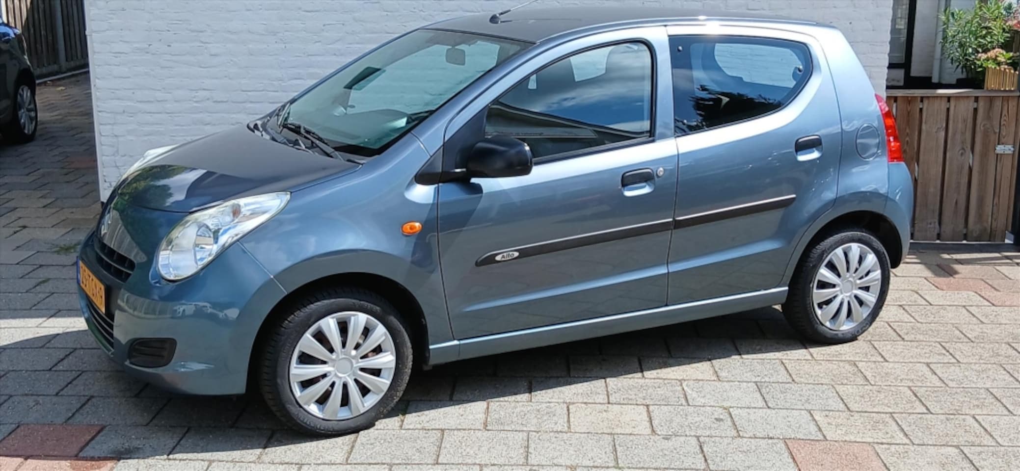 Suzuki Alto - 1.0 5drs comfort plus airco - AutoWereld.nl