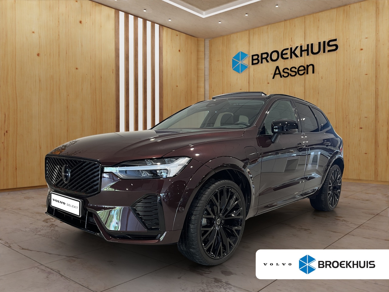 Volvo XC60 - T6 AWD Ultra Dark | Head-Up Display | 360 camera | Stoel + Stuurverwarming |  Harman Kardo - AutoWereld.nl