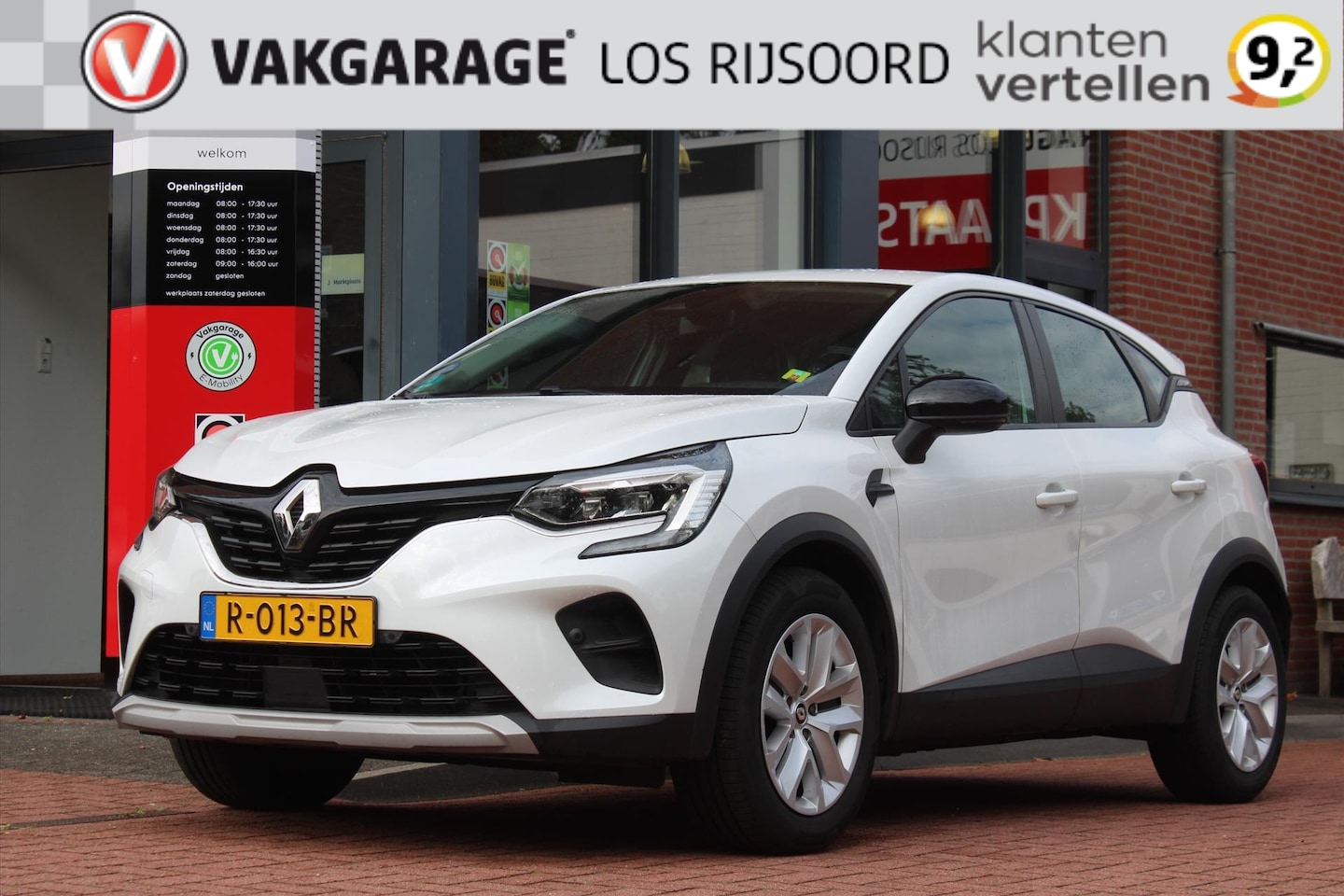 Renault Captur - TCe *Zen* | Trekhaak | Camera | Carplay | Navigatie | Cruise & Climate Control | PDC | Ori - AutoWereld.nl