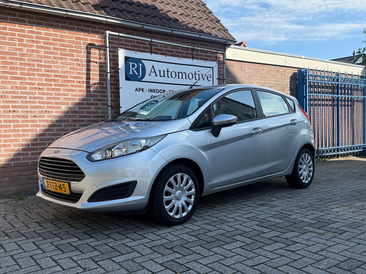 Ford Fiesta - 1.0 Style NIEUWE DISTRI/NAP/CLIMA - AutoWereld.nl