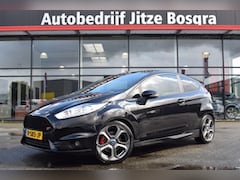 Ford Fiesta - 1.6 ST2 180pk Recaro Sportstoelen | Xenon | Half Leder | Full Map Navi | Keyless | Volledi