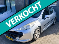 Peugeot 207 - 1.6 VTi Look AUTOMAAT