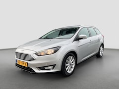 Ford Focus Wagon - 1.5 150pk Titanium Automaat | 1e eigenaar | Voorruitverwarming | Carplay | Climate control