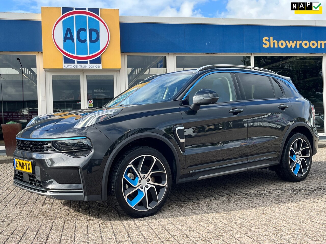 Lynk & Co 01 - 1.5 261pk PHEV 7DCTH | Orig.NL | PanoramaDak | 360 graden Camera | Carplay | - AutoWereld.nl