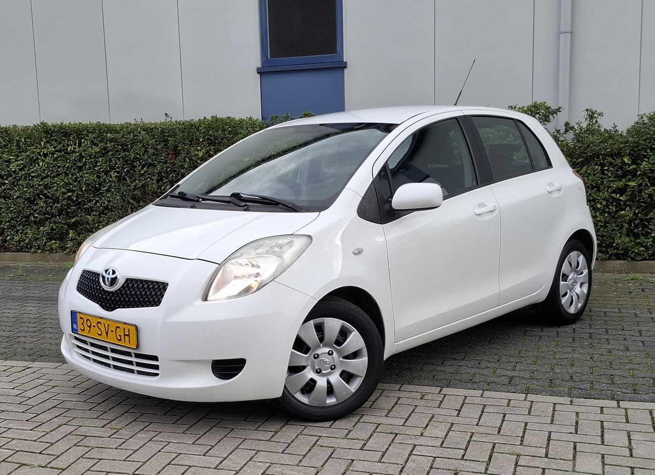 Toyota Yaris - 1.3 16V VVT-I 5DR Automaat Sol Airco - AutoWereld.nl