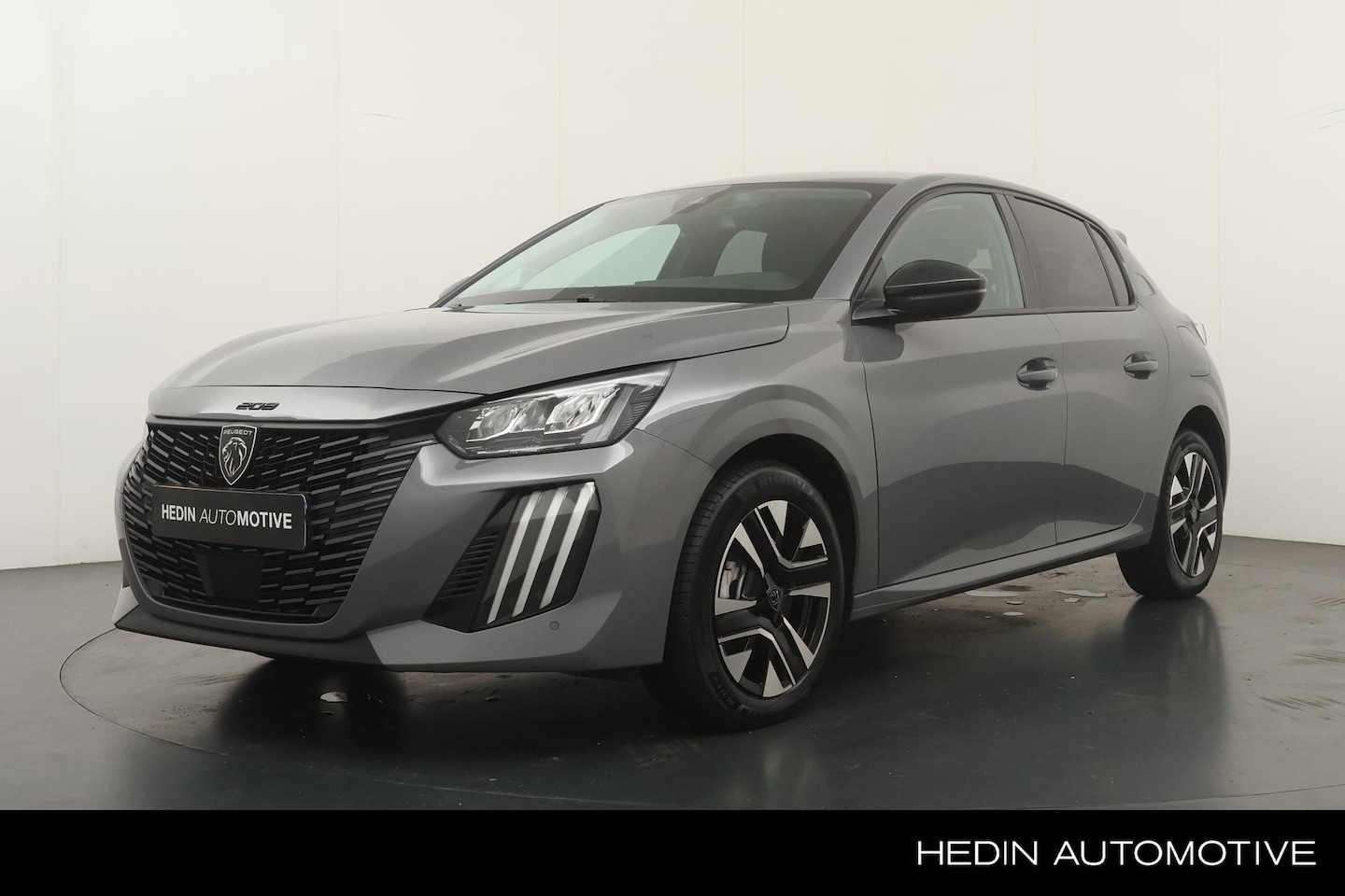 Peugeot 208 - 1.2 110pk Hybrid e-DCS6 Allure Automaat | Parkeersensoren | Apple Carplay/Android Auto | C - AutoWereld.nl