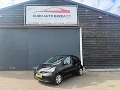 Toyota Aygo - 1.0-12V +