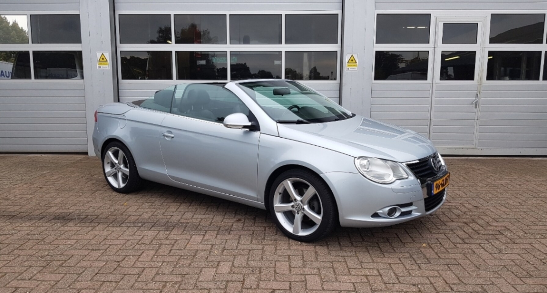 Volkswagen Eos - 2.0 16V FSI 110KW DAK Lekkage! - AutoWereld.nl