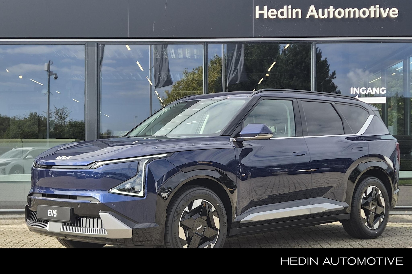 Kia EV5 - Plus 81.4 kWh | Stoel- en stuurverwarming | Elektrische achterklep | Camera | LED | Parkee - AutoWereld.nl