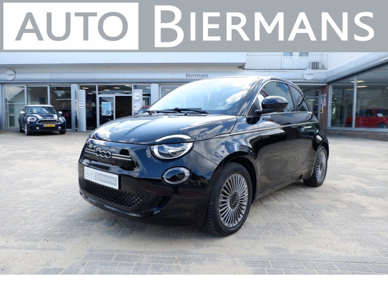 Fiat 500e - 42 kWh Urban / INCL. 12mnd BOVAG - AutoWereld.nl