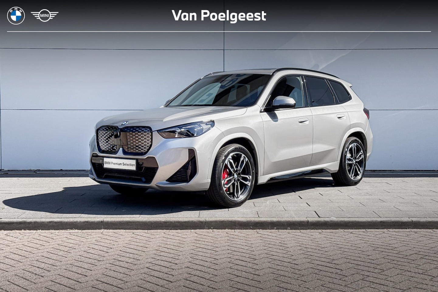BMW iX1 - eDrive20 67 kWh M Sport Edition | M Sportpakket Pro | Premium Pack | Travel Pack - AutoWereld.nl