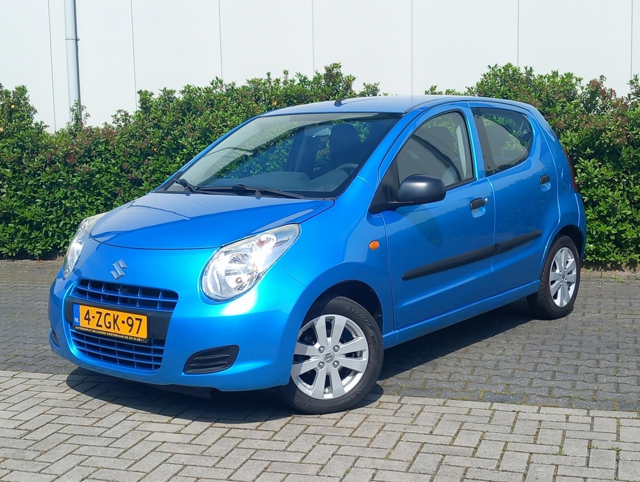 Suzuki Alto - 1.0 68pk Celebration Easss 31000 Kilometers - AutoWereld.nl