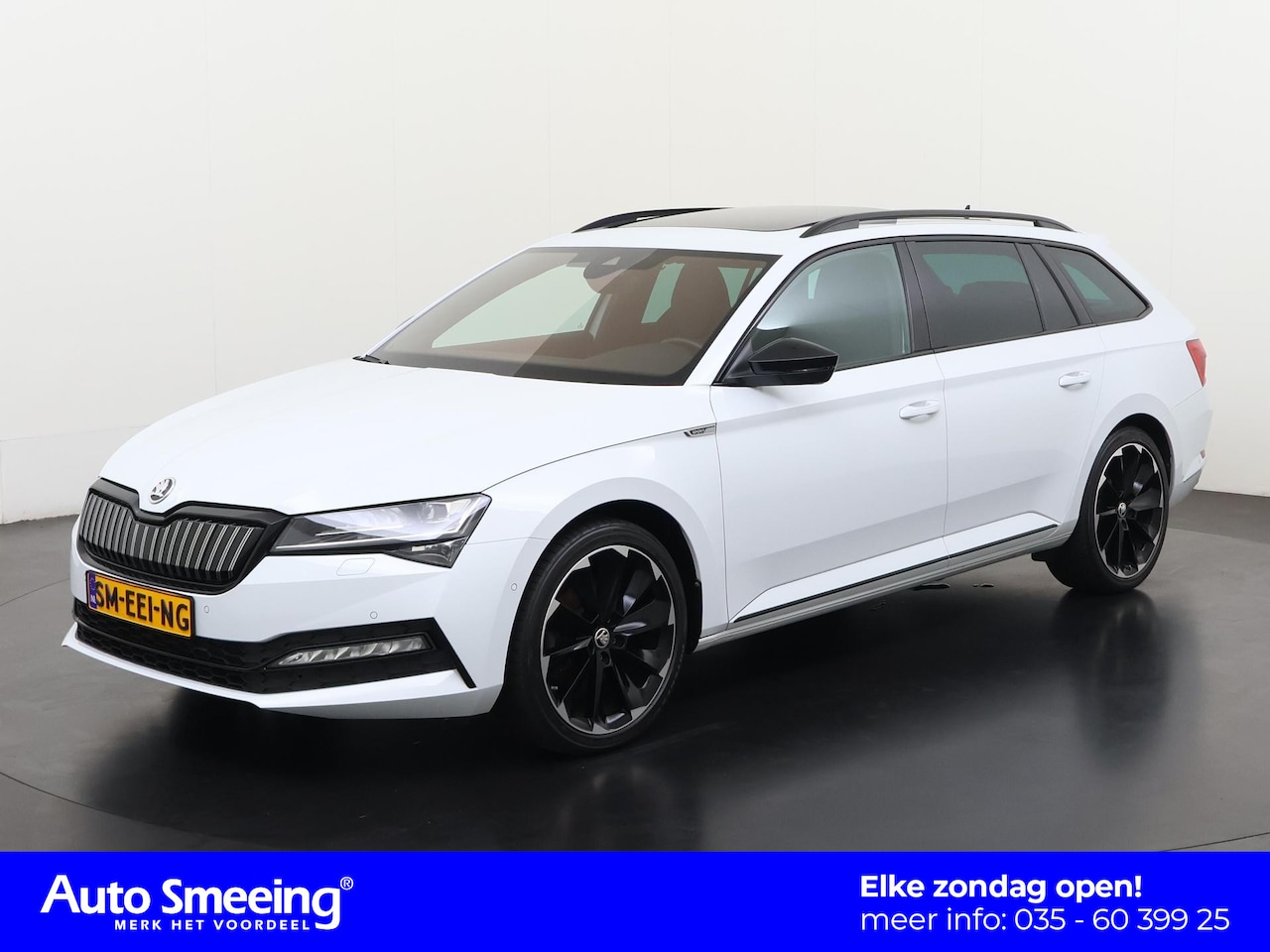 Skoda Superb Combi - 1.4 TSI iV Sportline | Panoramadak | Matrix LED | 19" Supernova | Zondag Open! - AutoWereld.nl
