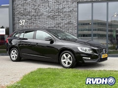 Volvo V60 - 1.5 T3 Polar+ |Standkachel|PDC|Navi|Trekh|Stoelver