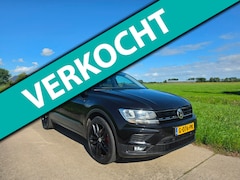 Volkswagen Tiguan - 1.5 TSI 20"LMV stoelverwarming trekhaak 136.952km