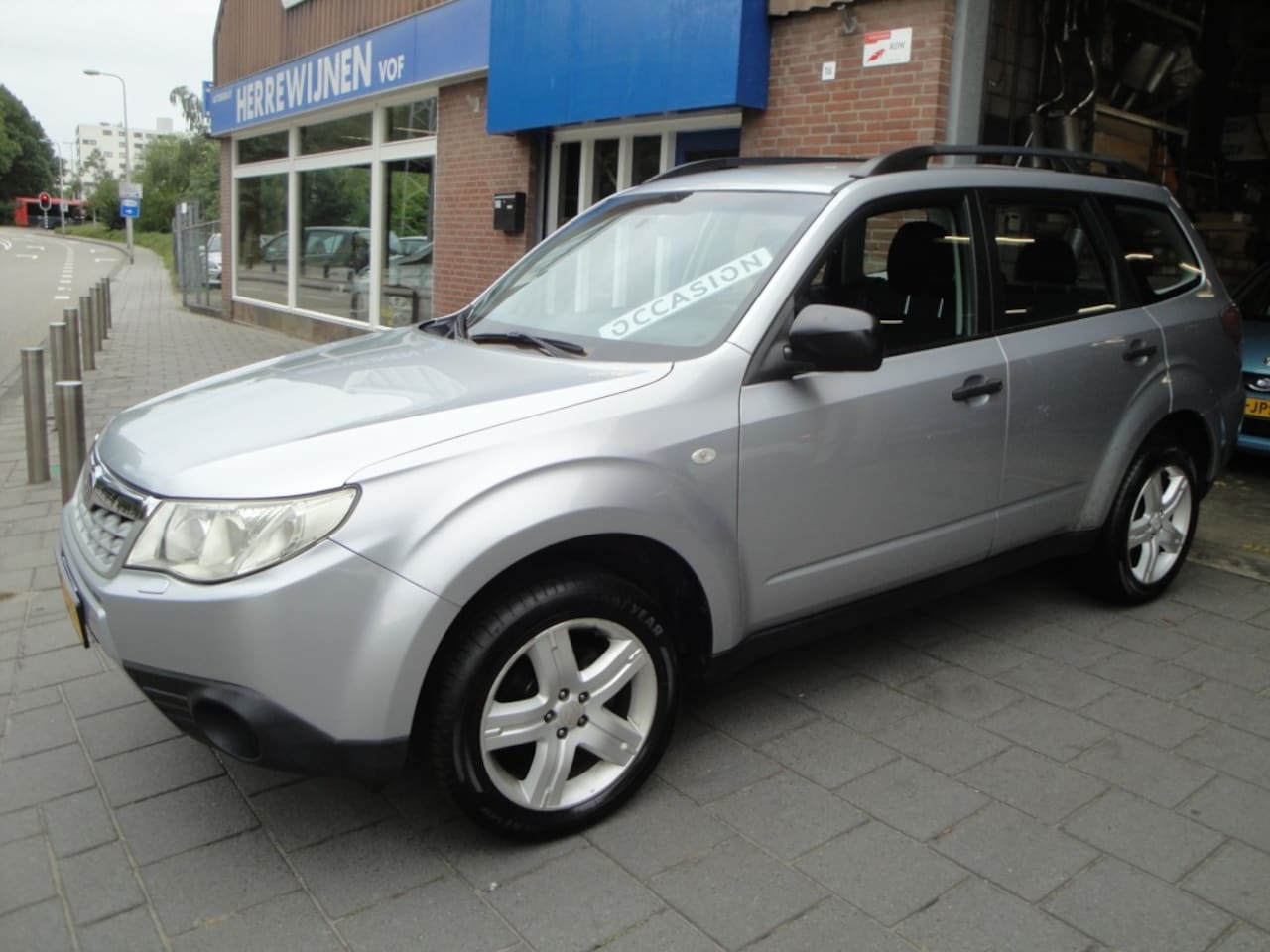 Subaru Forester - 2.0 Intro AWD 5-Drs. (1eEig./09-2012/LageKM-st,) met 17LM-velgen, Trekhaak, etc. - AutoWereld.nl