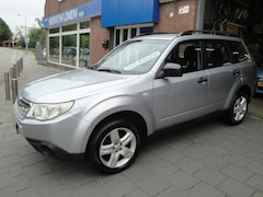 Subaru Forester - 2.0 Intro AWD 5-Drs. (1eEig./09-2012/LageKM-st, ) met 17LM-velgen, Trekhaak, etc