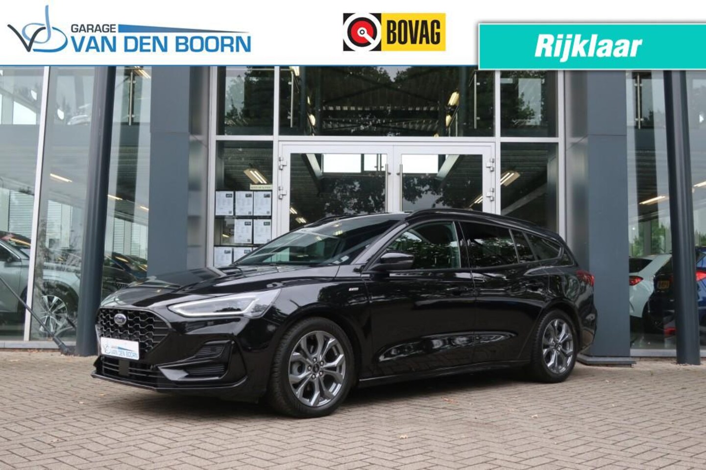 Ford Focus - 1.0 ST-Line 1.0 ST-Line, Pano- Schuif- Kanteldak Stoel-Stuurverw, Matrix, Trekhaak etc. - AutoWereld.nl