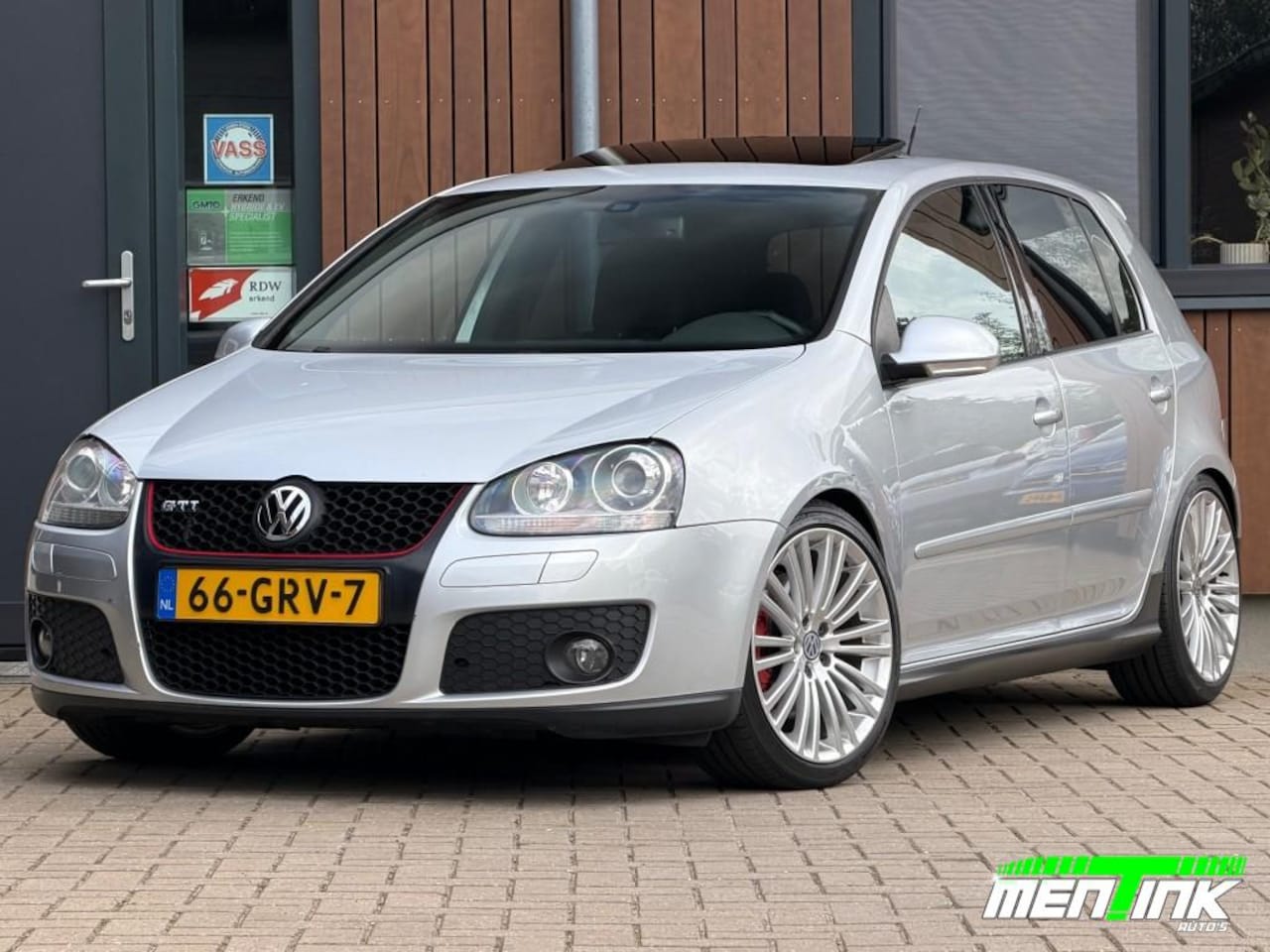 Volkswagen Golf - 2.0 TFSI GTI N.A.P. Schuifdak Xenon - AutoWereld.nl