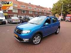 Dacia Sandero Stepway - 0.9 TCe Lauréate ORG KM STAND NAP AANTOONBAAR
