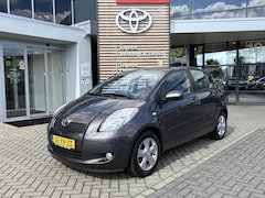 Toyota Yaris - 1.3 VVTi Luna TREKHAAK LM-VELGEN AIRCO