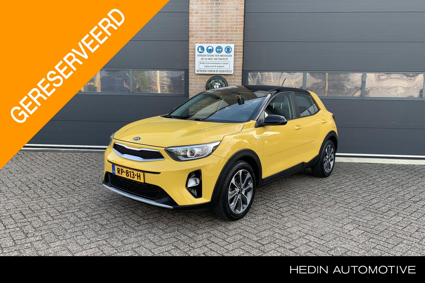 Kia Stonic - 1.0 T-GDi ComfortPlusLine Navigator Trekhaak | Two-Tone | Navigatie | Cruise Control | Lic - AutoWereld.nl