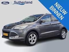 Ford Kuga - 1.6 Titanium Plus 4WD 182 pk Automaat | Perfect onderhouden | Climate control | PDC | Trek