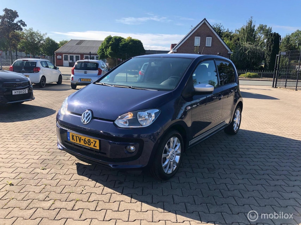 Volkswagen Up! - CLUP 4DRS AUTOMAAT AIRCO LMV - AutoWereld.nl