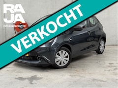 Toyota Aygo - 1.0 VVT-i x-now NAP Airco Cruise Netjes