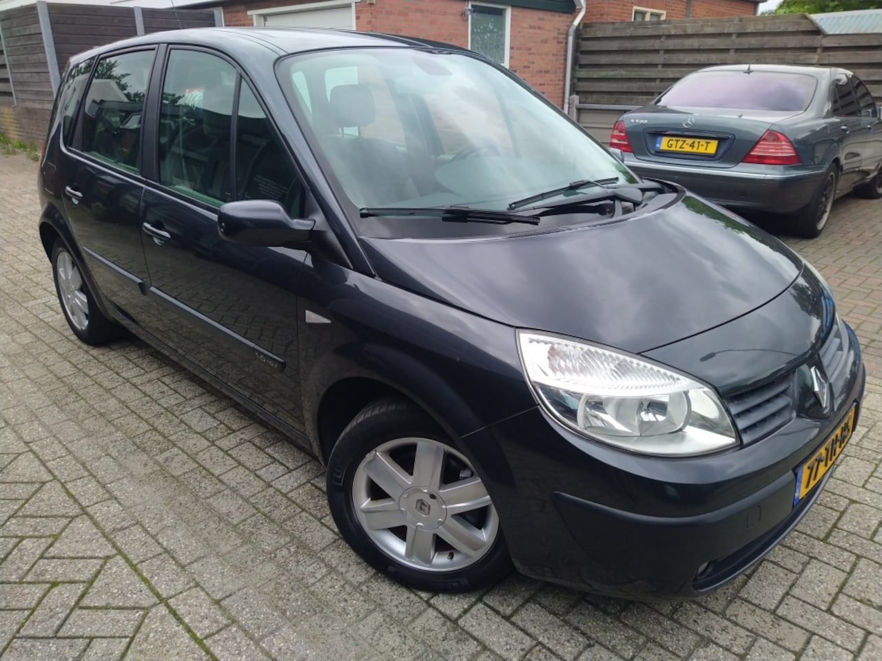 Renault Scénic - 1.6-16V Business L. - AutoWereld.nl