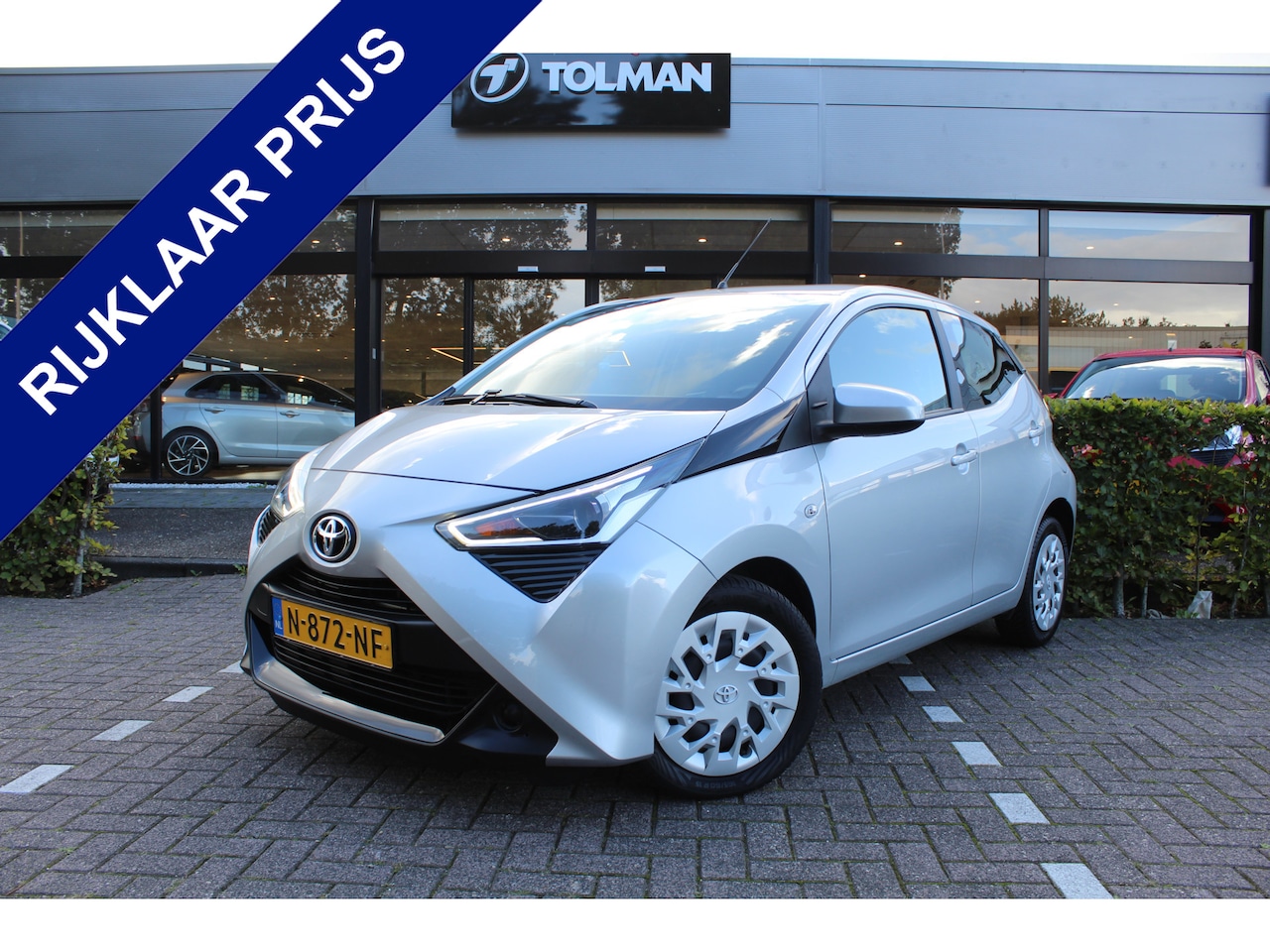 Toyota Aygo - 1.0 VVT-i x-play | Rijklaar | Apple/Android | Camera | El.pakket | DAB | NL-auto - AutoWereld.nl