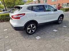 Nissan Qashqai - 1.2 N-Connecta 150568KM, BJ 2016, Led, Panoramadak,  360 graden camera,
