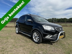 SsangYong Korando - 2.0 XDI '13 4x4 GRIJS KENTEKEN Marge 2000KG Trekken