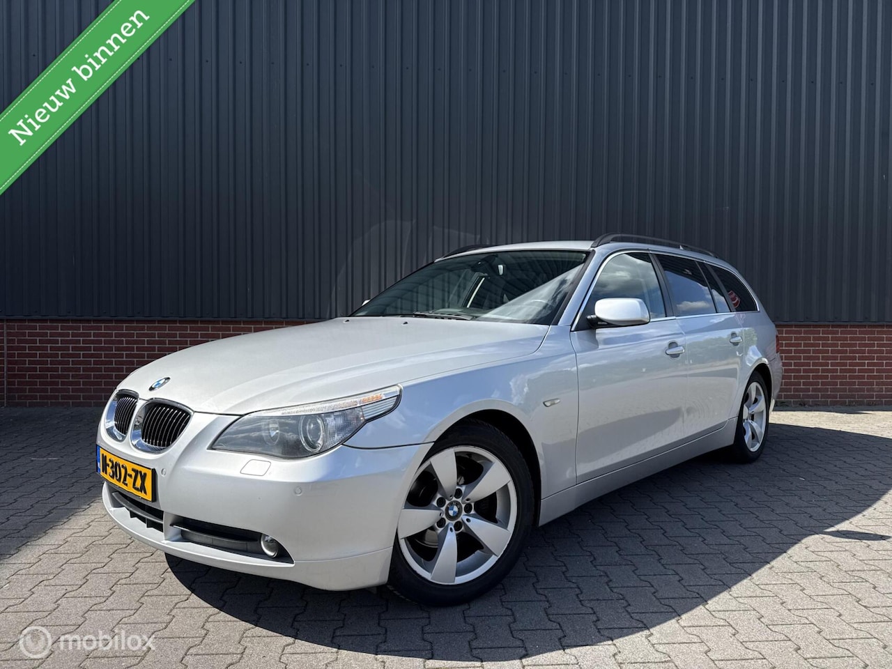 BMW 5-serie Touring - 523i Executive Automaat Leer Xenon Cruise Nieuwe Apk - AutoWereld.nl