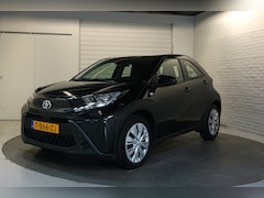 Toyota Aygo X - 1.0 VVT-i MT Play Miracast Achteruitrijcamera Adaptive cruise control Lane assist Eerste e