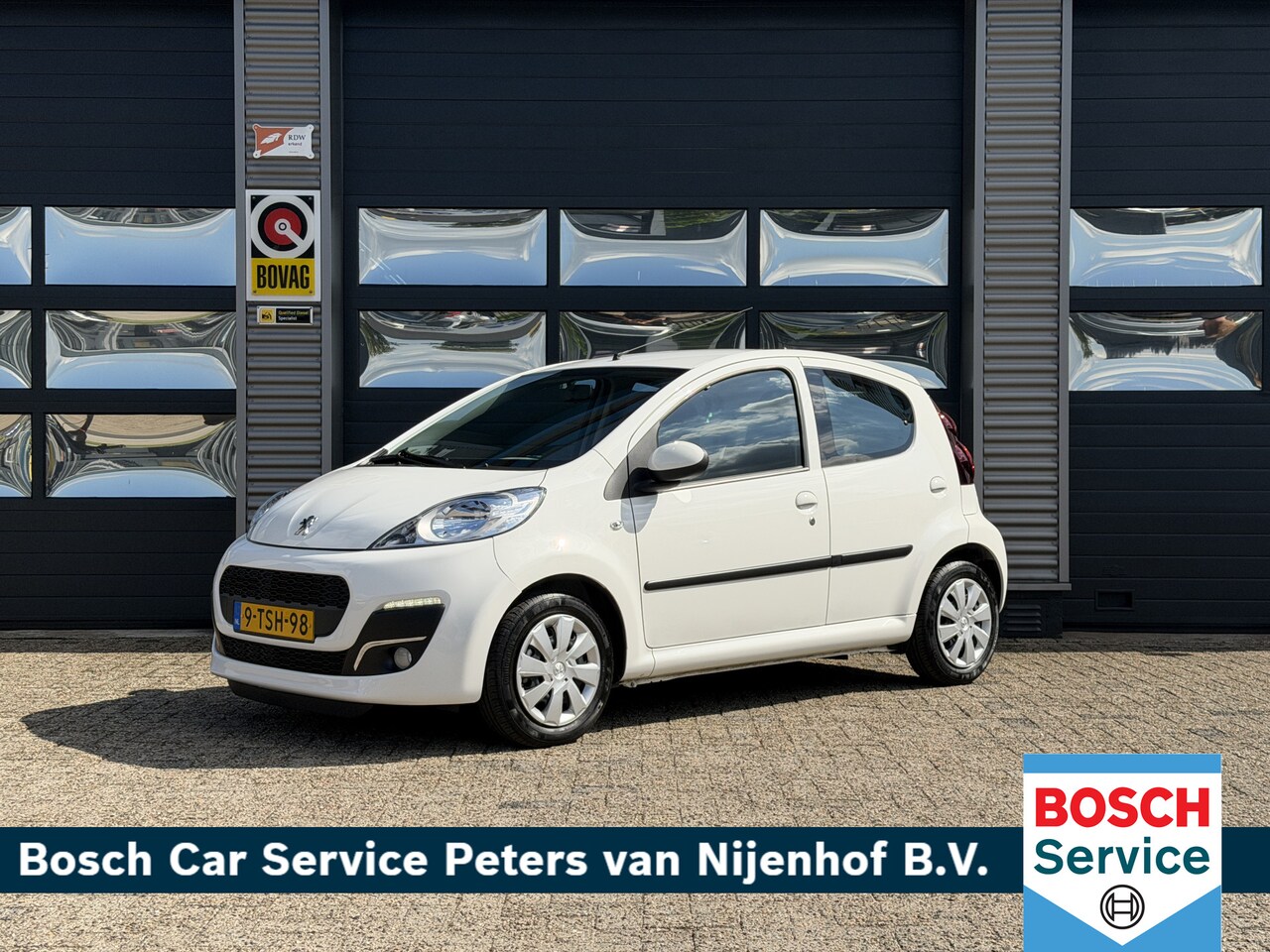 Peugeot 107 - 1.0 Active 5DRS AIRCO UNIEK 1E EIG. NIEUWSTAAT 14DKM - AutoWereld.nl