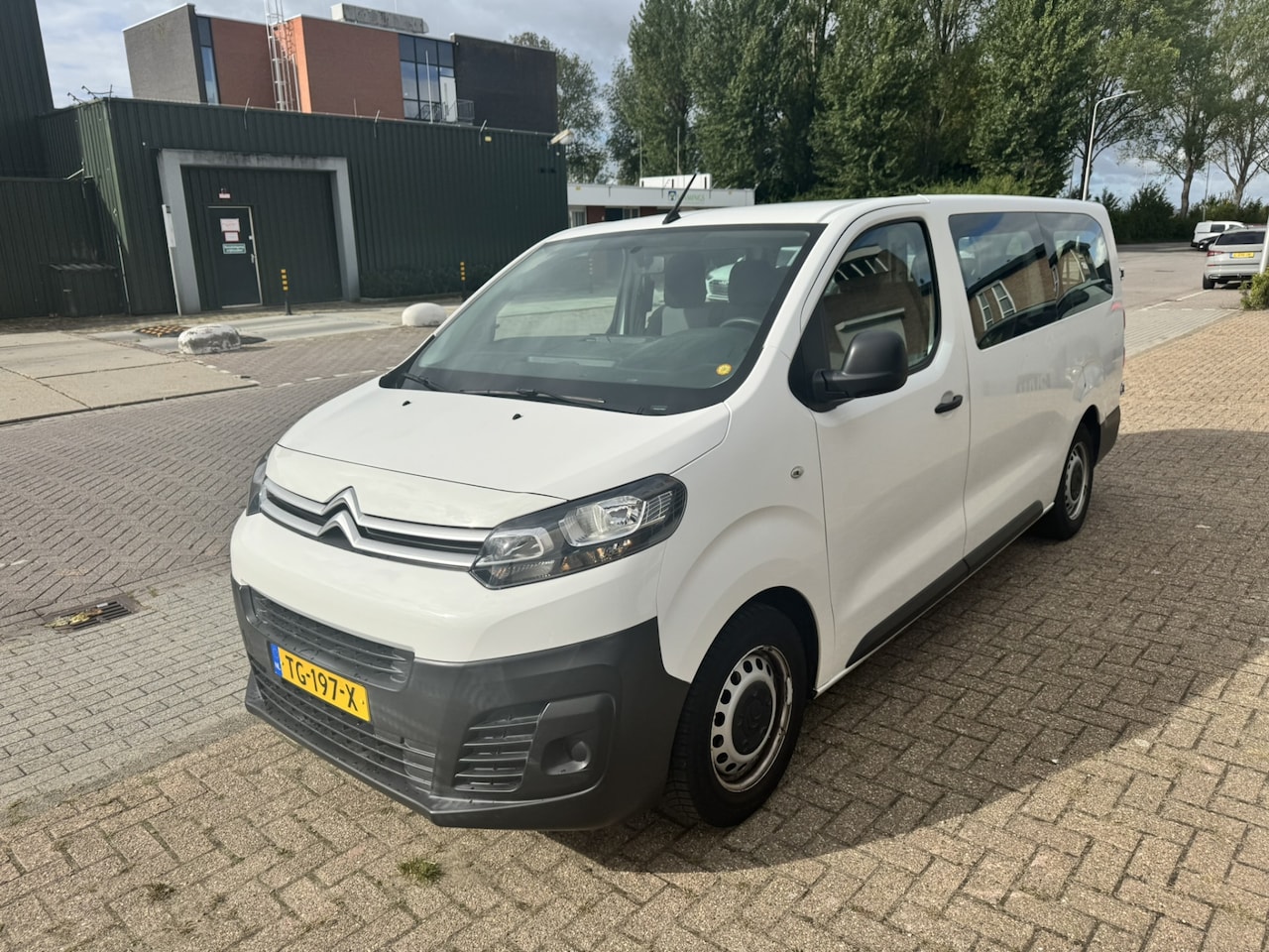 Citroën SpaceTourer - 1.6HDi 115 XL Business*9-Persoons*Navi* - AutoWereld.nl