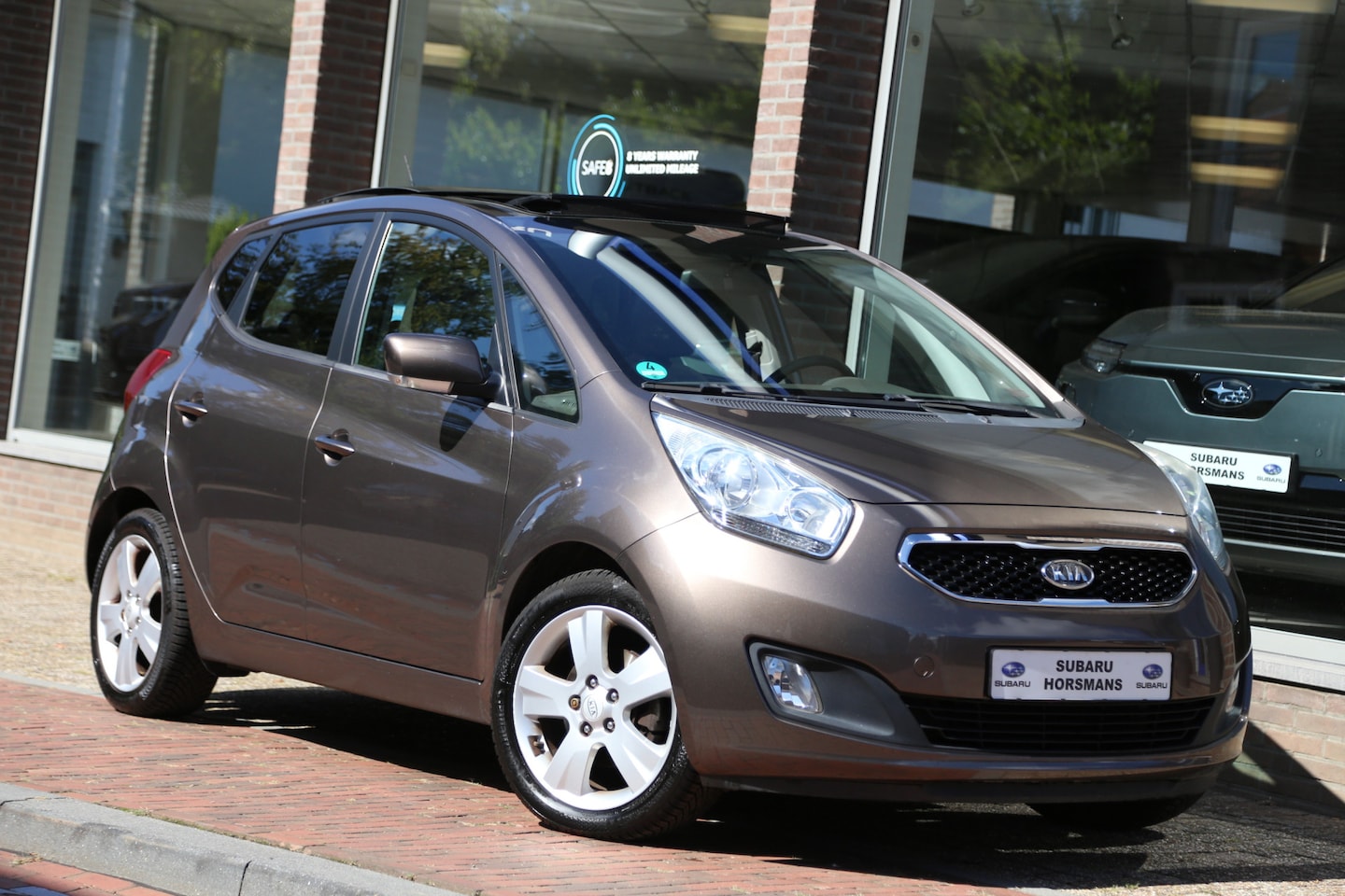 Kia Venga - 1.6 CVVT X-ecutive Schuifdak Trekhaak Stoelverw. - AutoWereld.nl