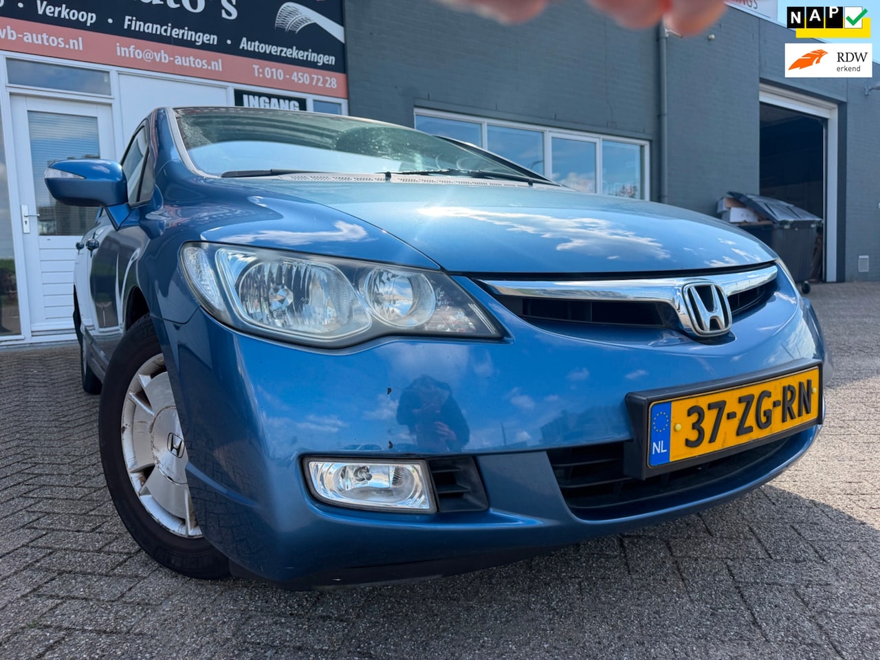 Honda Civic - 1.3 Hybrid Comfort in automaat met cruise controle en airco - AutoWereld.nl