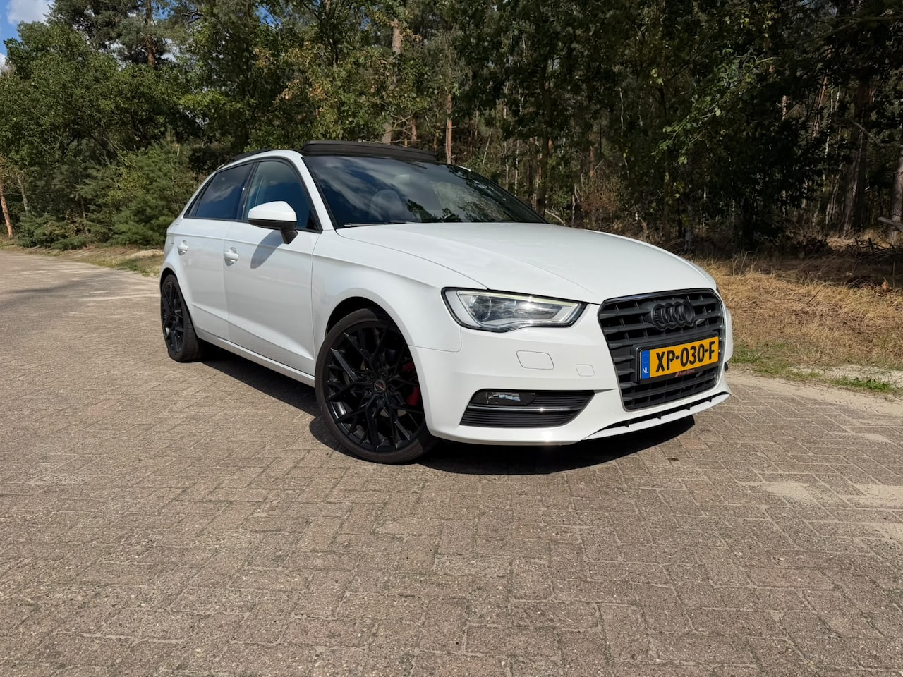 Audi A3 Sportback - 1.4 TFSI Ambition Pro Line S A3 Sportback 1.4 TFSI | Pano | Nieuwe zuigers! - AutoWereld.nl