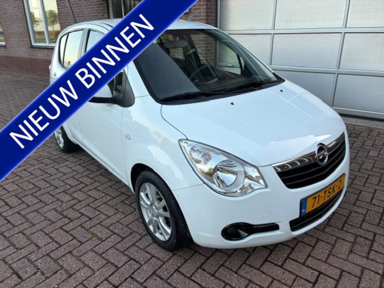 Opel Agila - 1.0 Edition airco / trekhaak APK sept 2027 - AutoWereld.nl