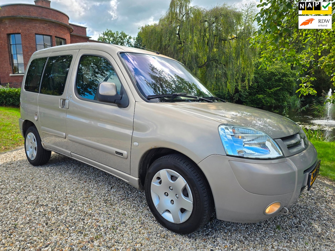 Citroën Berlingo - 1.6i Multispace AIRCO/cruise *apk:09-2027* - AutoWereld.nl