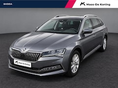 Skoda Superb Combi - 1.4 TSI iV 218pk DSG Business Edition Plus · Camera · Inklap. Trekhaak · Stoelverwarming ·