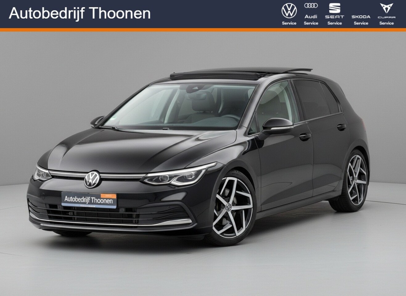 Volkswagen Golf - 1.5 eTSI Style 150 pk | pano | trekhaak | 18" - AutoWereld.nl