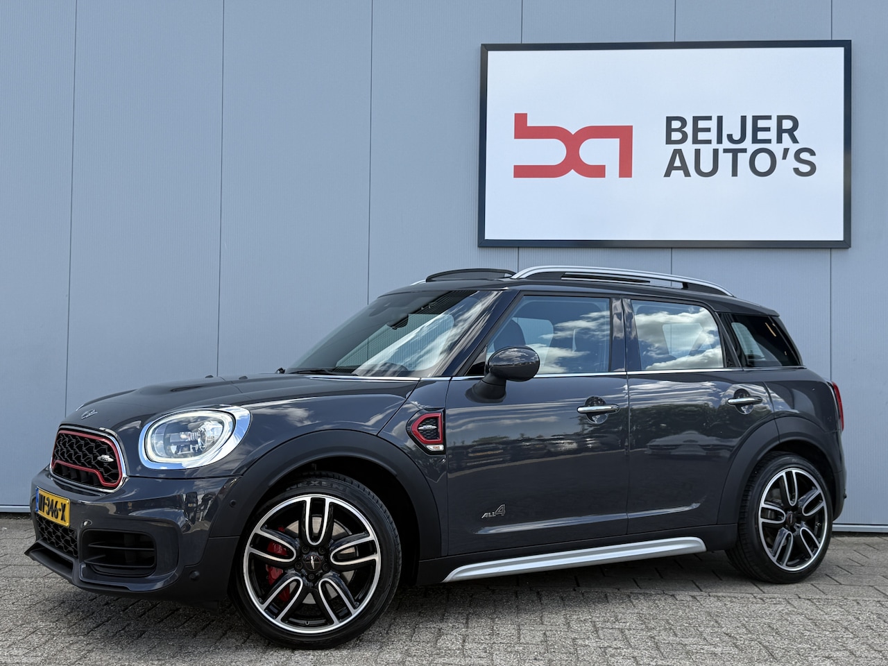 MINI Countryman - 2.0 John Cooper Works ALL4 Chili Automaat Schuifdak. - AutoWereld.nl
