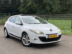 Renault Mégane - 2.0 Privilège/automaat/pano/leer/full optie