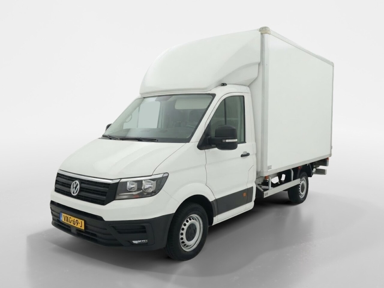 Volkswagen Crafter - 35 2.0 TDI L3 18m3 Bakwagen + Laadklep | Navigatie - AutoWereld.nl