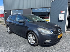 Kia Cee'd - 1.4 CVVT X-ecutive | Facelift | Airco | Navi | APK 06-2027